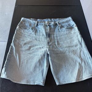 Classic Levi’s 569 Denim Men's Shorts Size 40